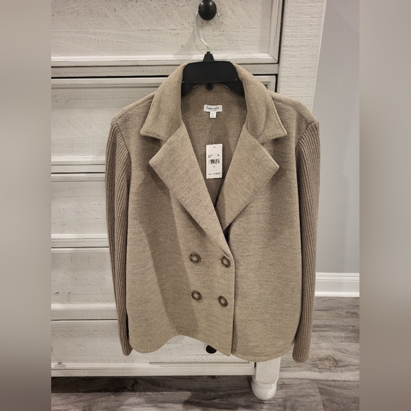 Splendid Jackets & Blazers - Beige Double-Breasted Blazer